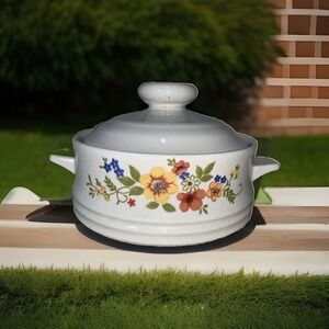 Stoneware Sweet Flowers Bake Serve 'N Store Single-Serving Size Bowl With Lid